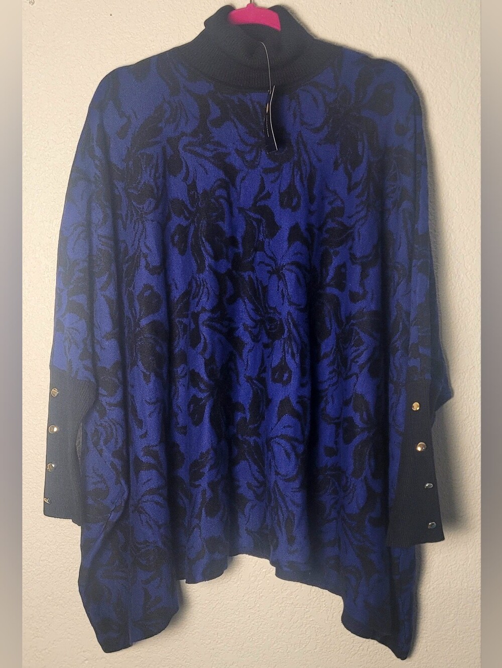 JM Collection Blue and Black Floral Print Poncho with Gold Buttons Size L NWT